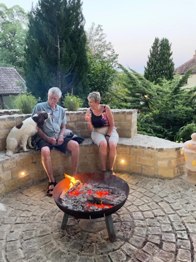Gorgeous Country Cottage On Outskirts Of Bath With Wood Fired Hot Tub Midford Exterior photo